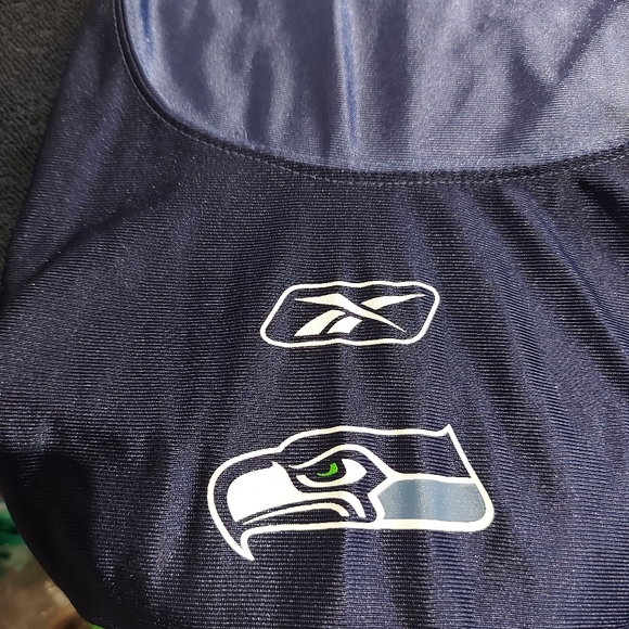 Hasselbeck NFL Seattle Seahawks Jersey #8 XXL - Picture 6 of 13